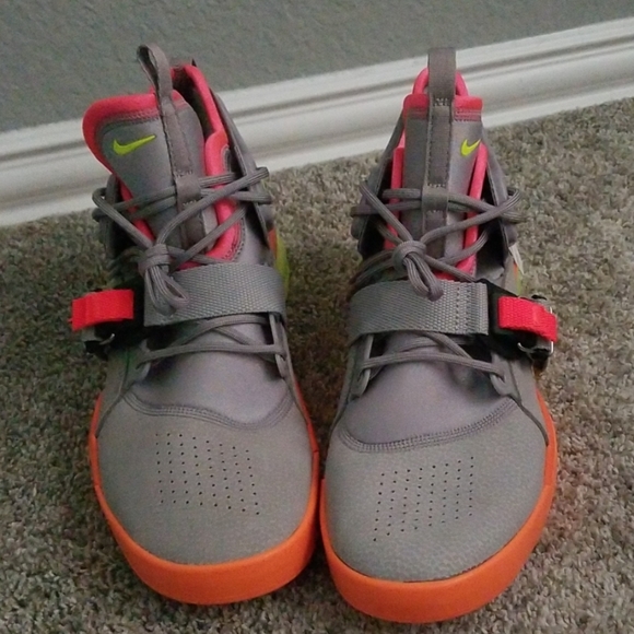 Men's Nike air Force 270 - Picture 2 of 4